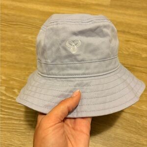 NWT Tna Logo Bucket Hat In Lavender